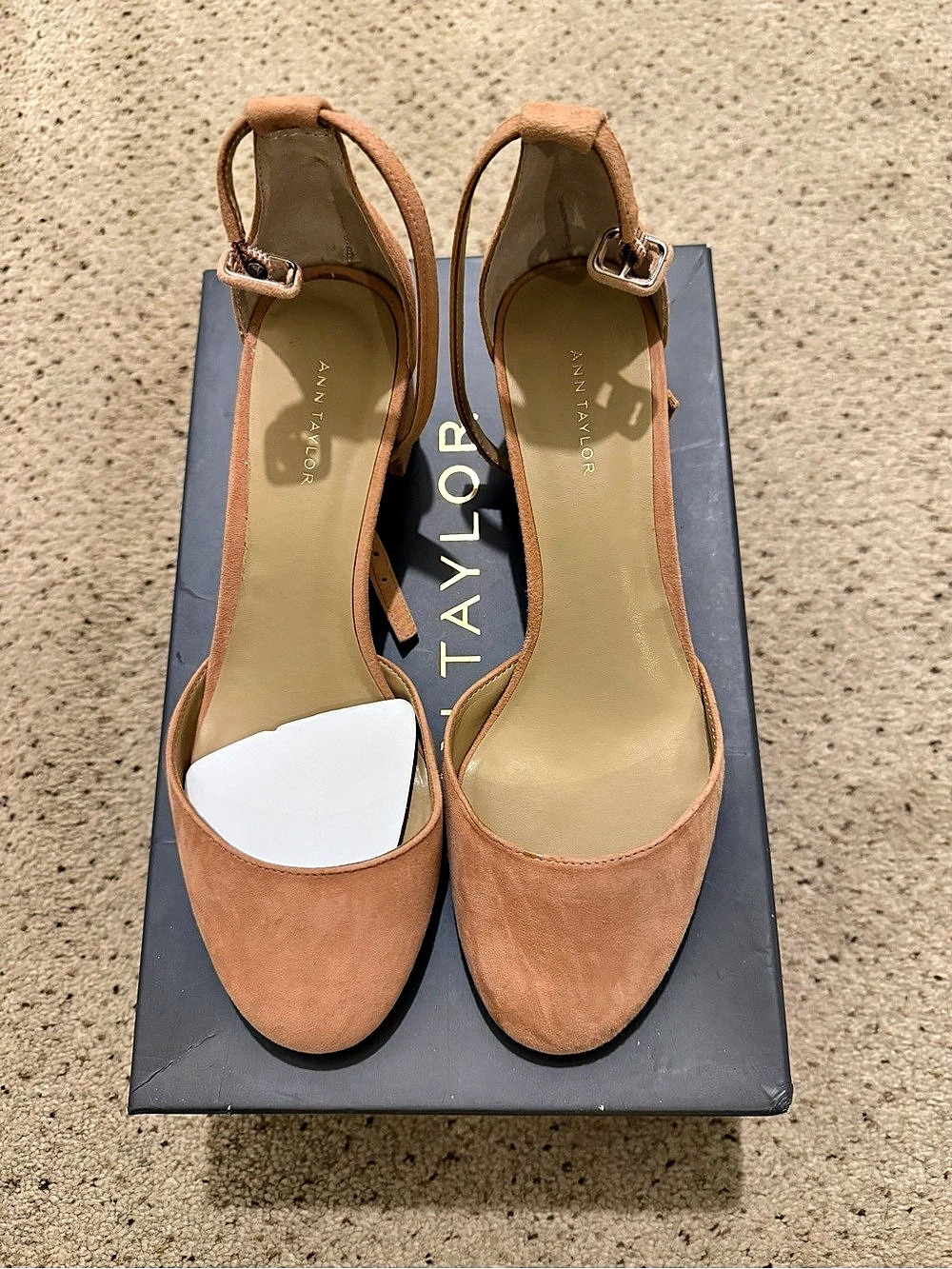 Ann Taylor Haley Round Toe Wedge Ankle-Strap Wedge Heels in Pink US 6.5 New